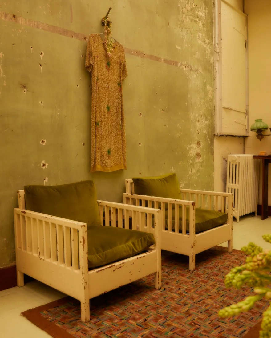 Inside DESERT VINTAGE