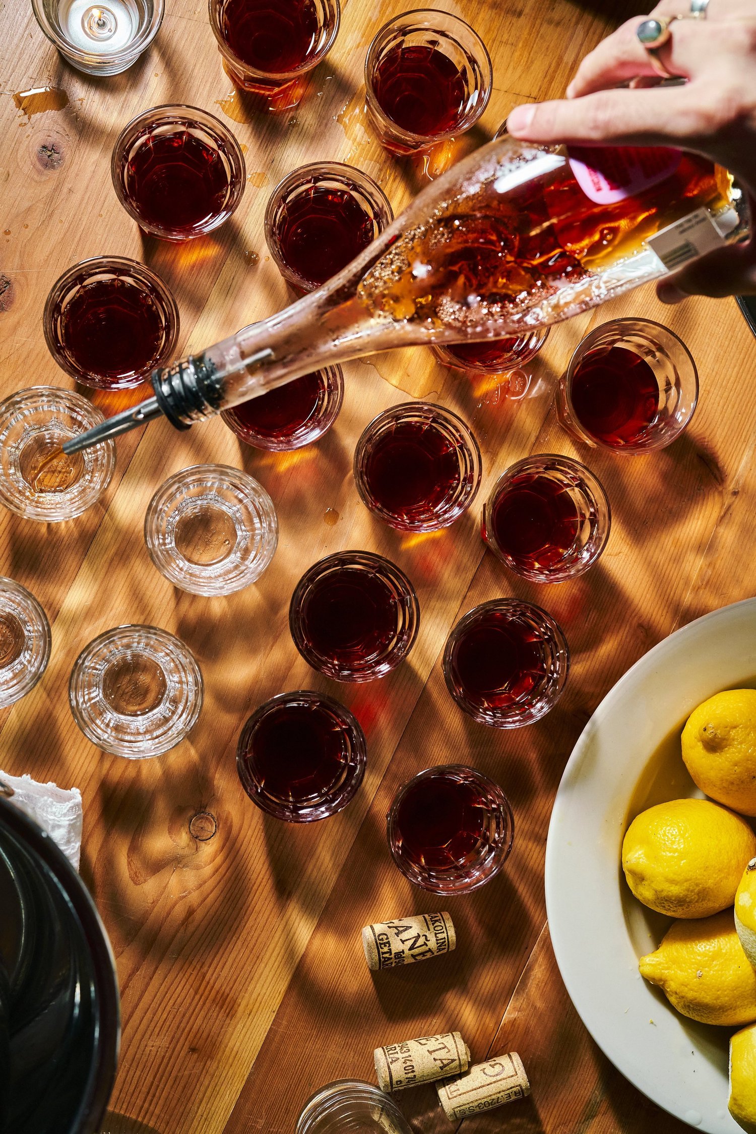 Drinks service at LEE’S